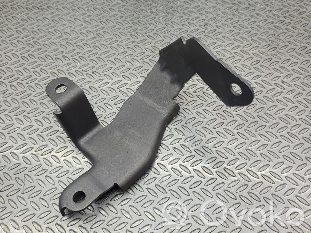 Peugeot 308 Other engine bay part 