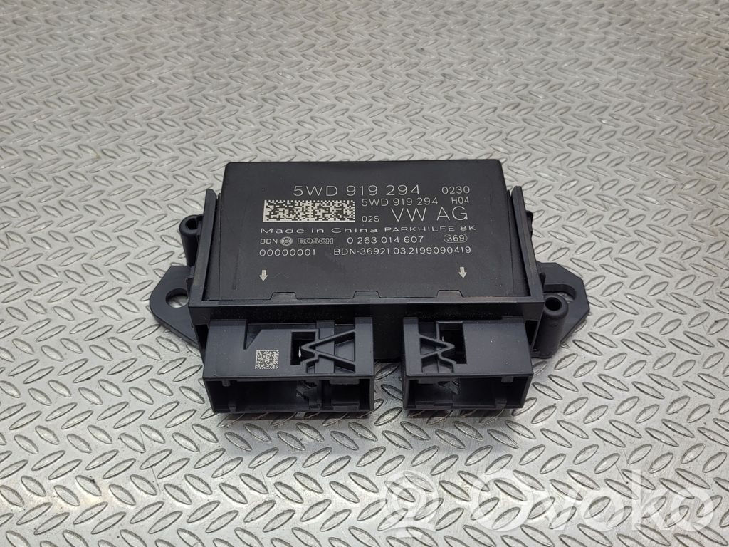 Volkswagen Golf VIII Parking PDC control unit/module 