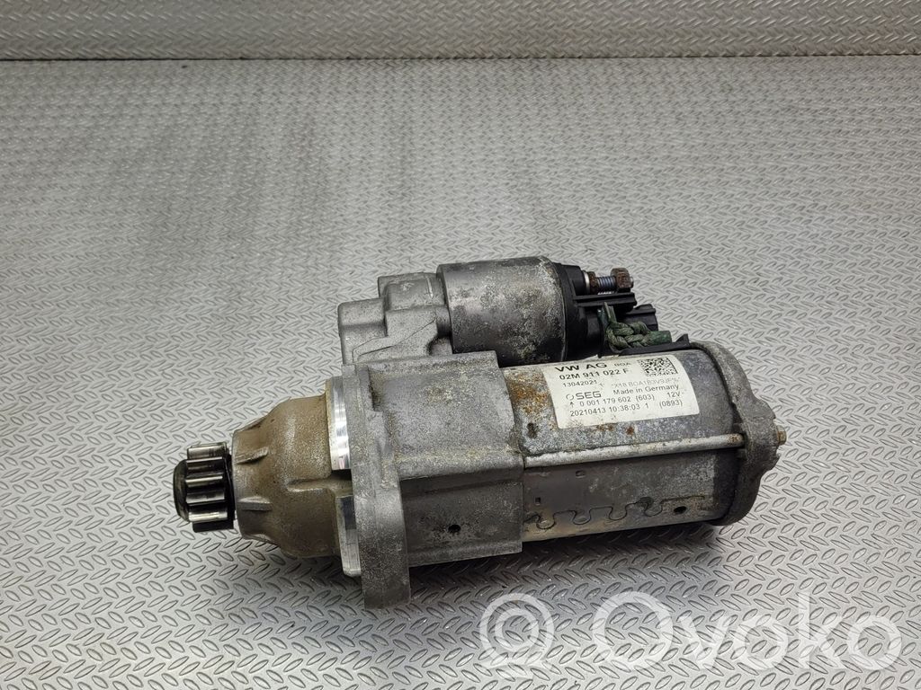 Volkswagen Golf VIII Стартер 