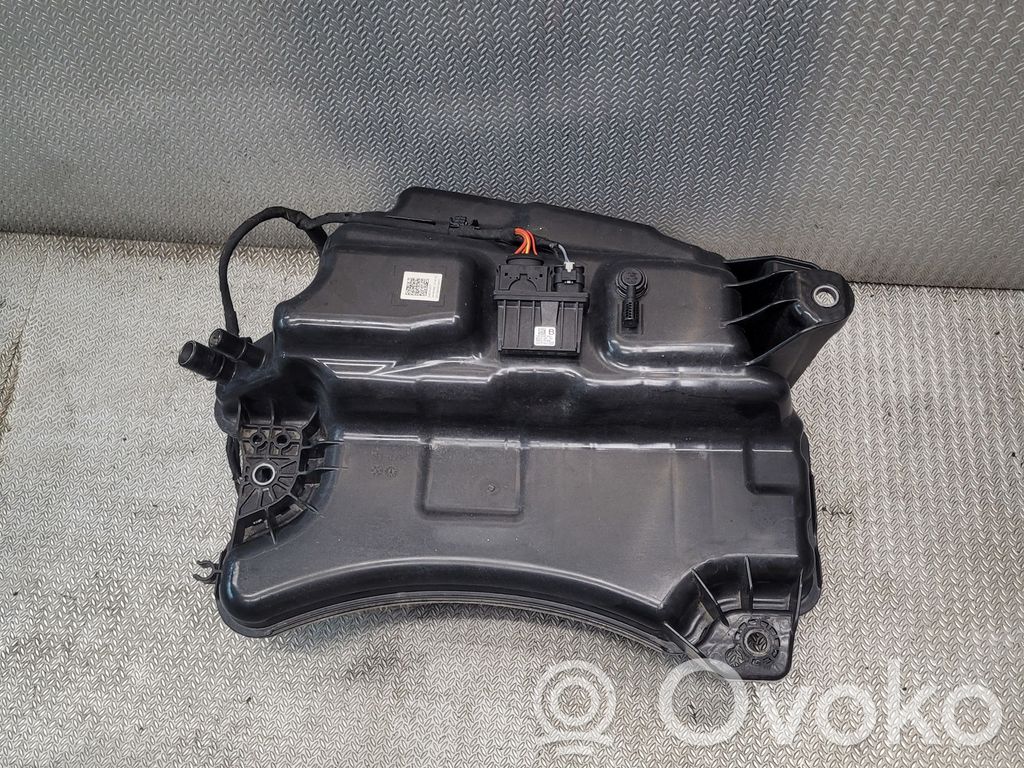 Volkswagen Golf VIII Zbiornik płynu AdBlue 