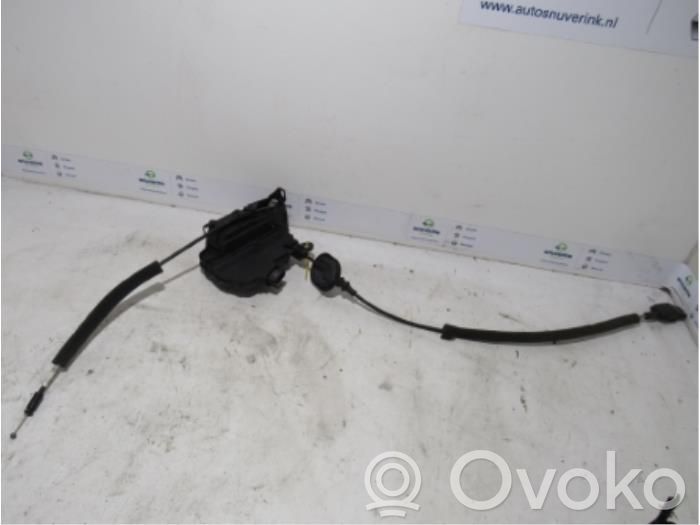 Renault Captur Etuoven lukko 