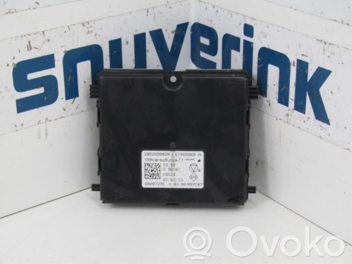Renault Clio IV Air conditioning/heating control unit 