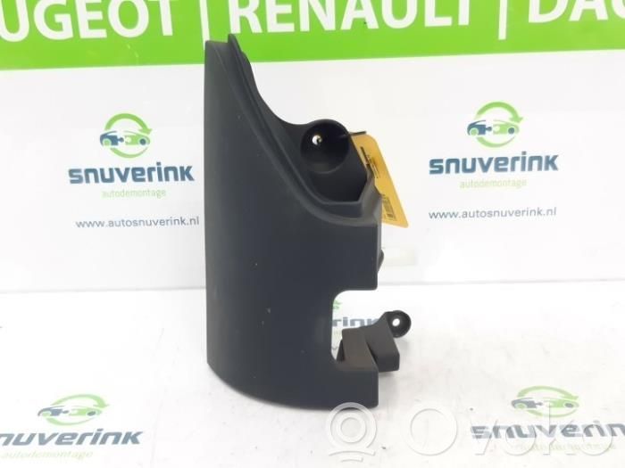 Renault Kangoo II Takapuskurin kulmaosan verhoilu 