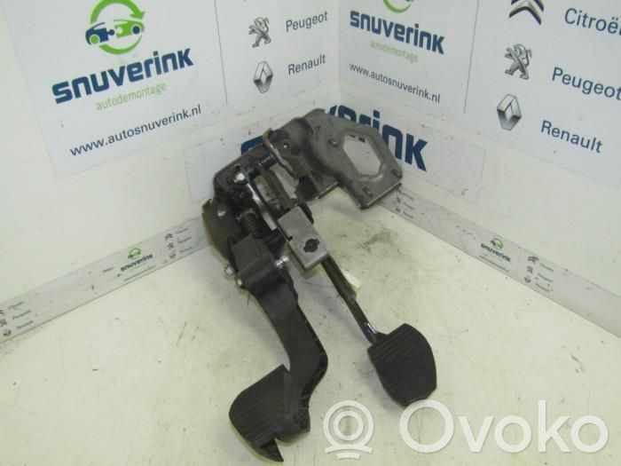 Citroen DS3 Pedal de embrague 