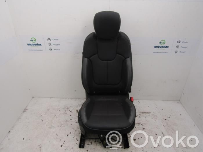 Renault Captur Etumatkustajan istuin 