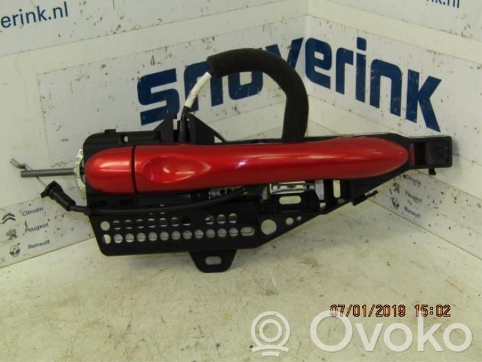 Renault Captur Manecilla externa puerta trasera 