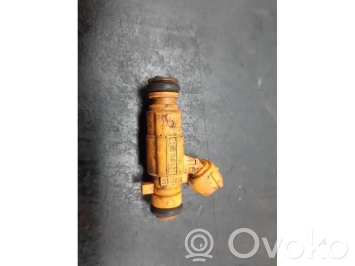 Citroen C3 Inyector de combustible 