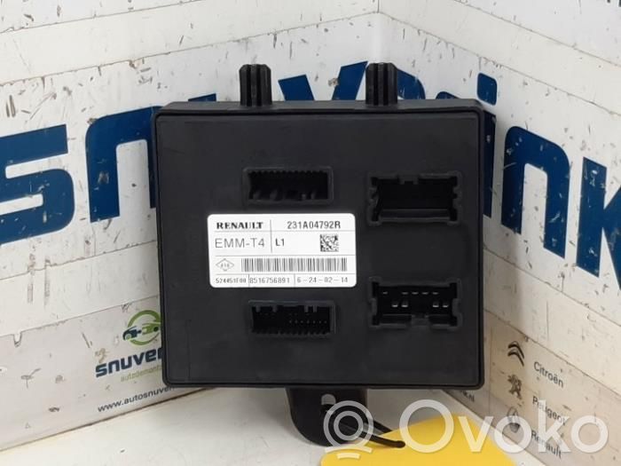 Renault Clio IV Central body control module 