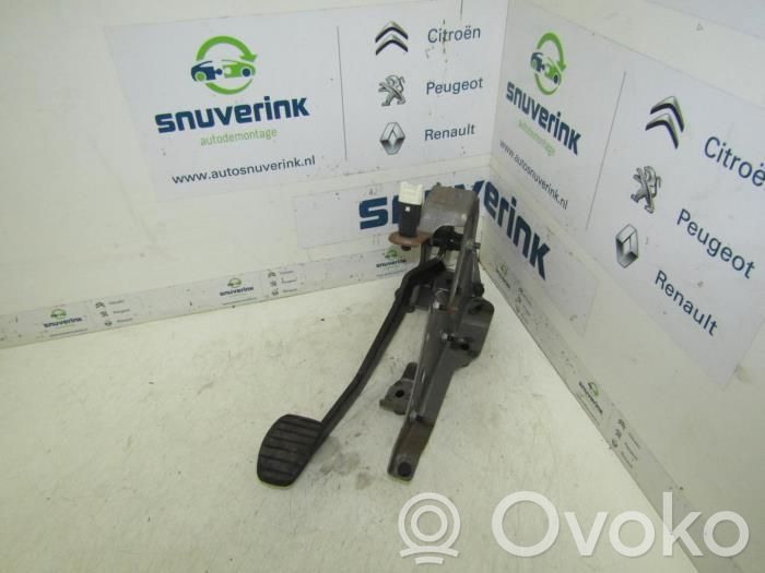 Renault Clio III Pedal de freno 
