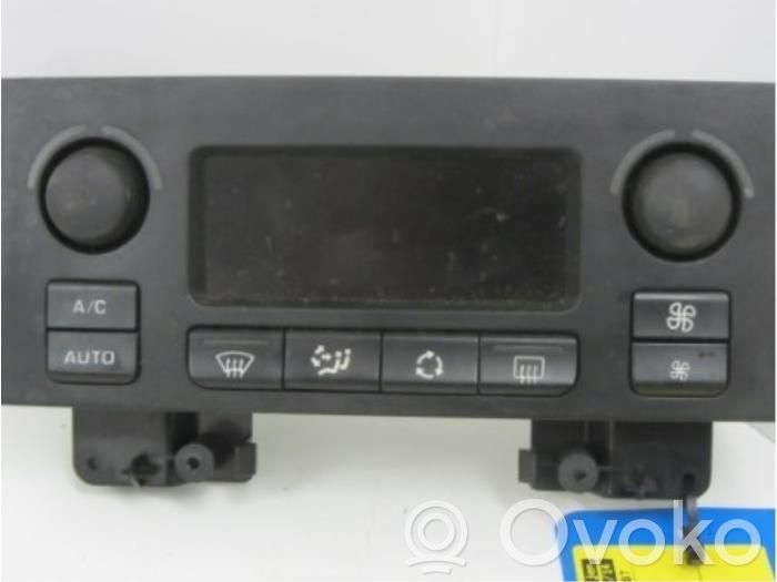 Peugeot 307 Climate control unit 