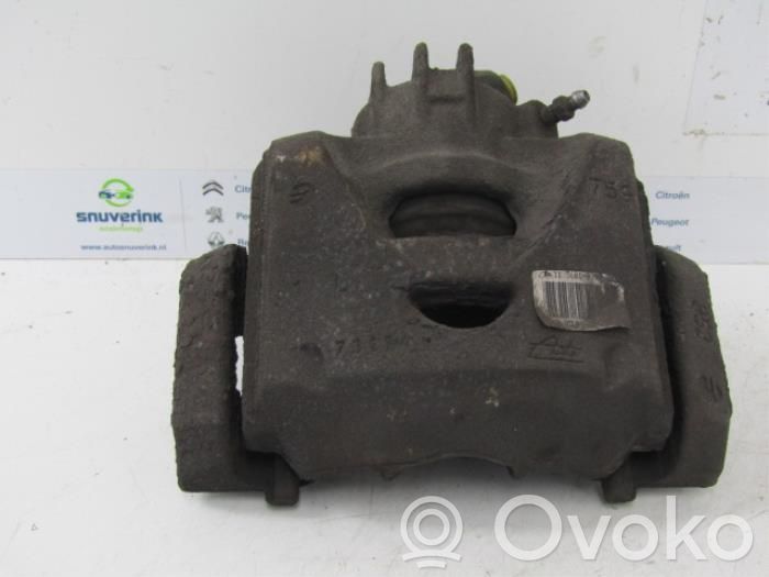 Citroen C4 Grand Picasso Zacisk hamulcowy przedni 