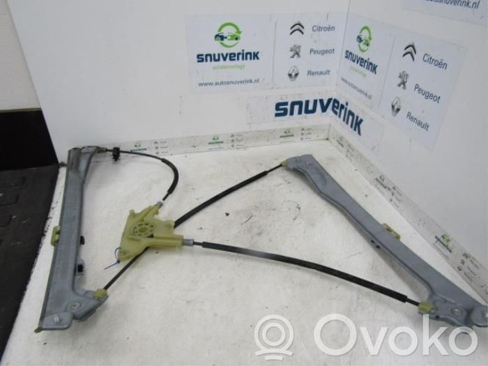 Renault Laguna III Macara geam față fără motor 