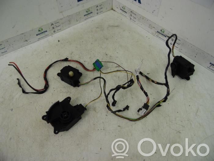 Renault Clio III Otros repuestos del interior 