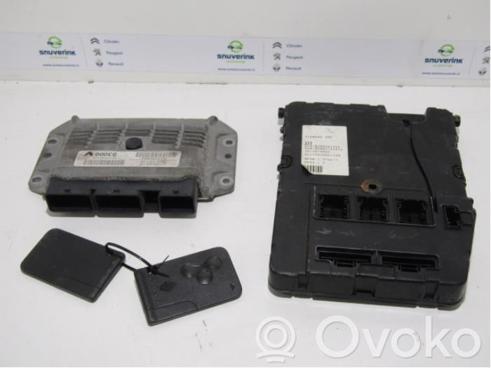 Renault Megane II Engine control unit/module 