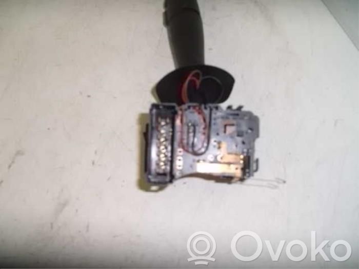 Interruptor de luz   8200012244,2554000QAD,7701048913,7701048917,7701050688,7701059356,93160240