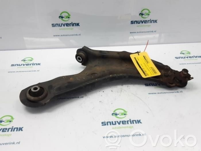 Renault Kangoo II Front control arm 