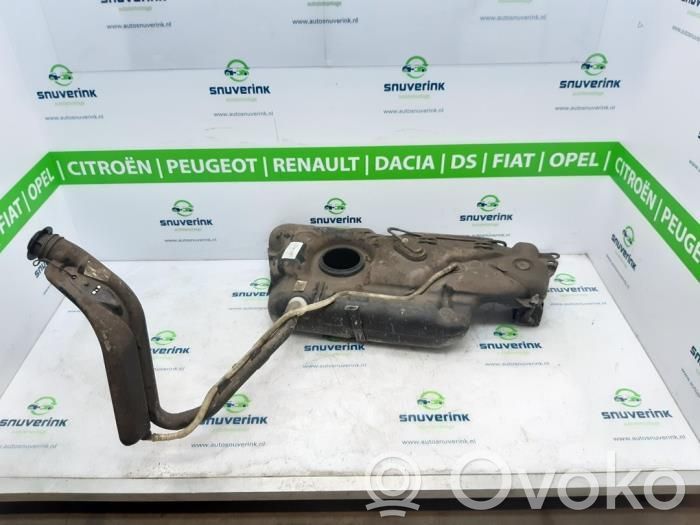 Peugeot 2008 I Polttoainesäiliö 