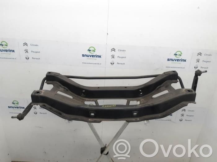 Fiat 500X Front subframe 