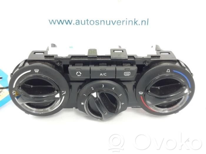 Peugeot 208 I Unitate control climatizare
