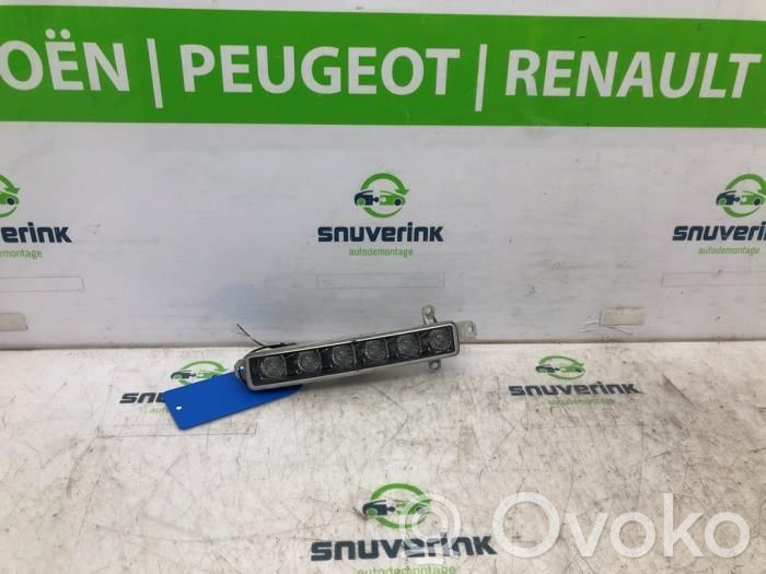 Peugeot 308 Faro diurno con luce led 