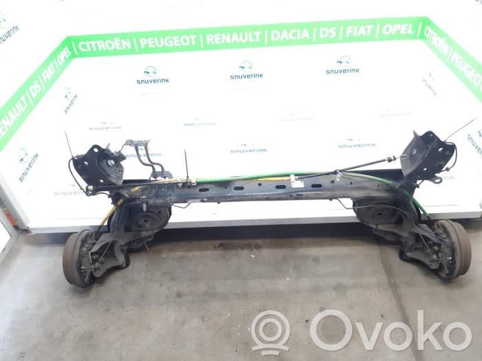 Renault Clio IV Eje trasero 
