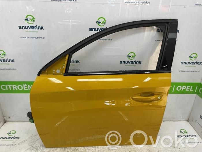 Peugeot 208 II Puerta delantera