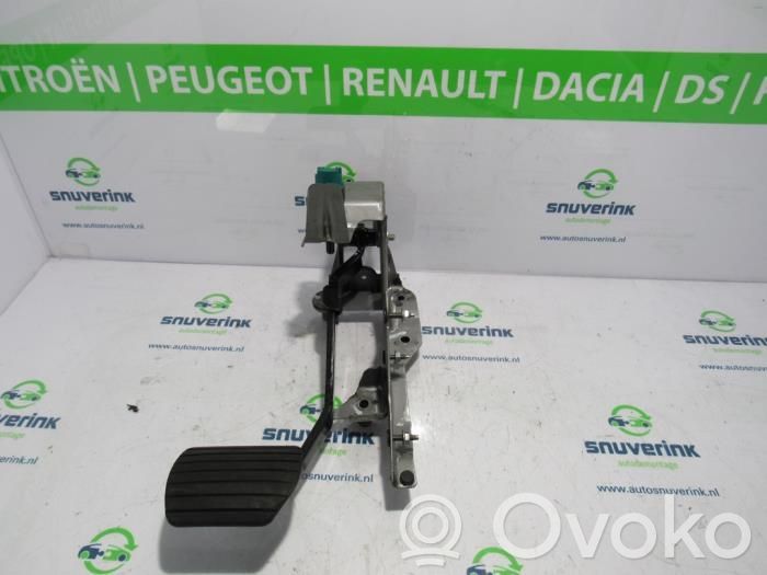 Renault Zoe Jarrupoljin 