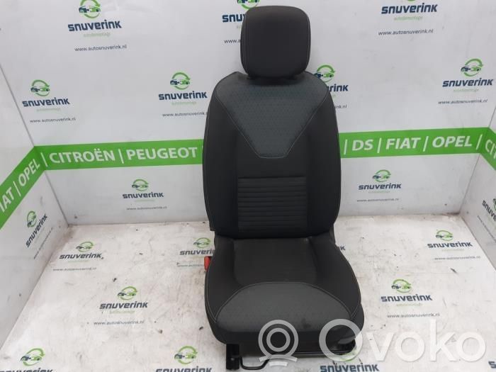 Renault Clio IV Front driver seat 