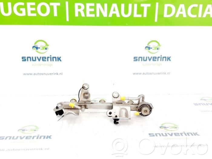 Renault Clio IV Listwa wtryskowa 