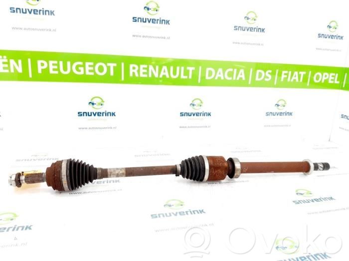 Renault Clio IV Półoś przednia 