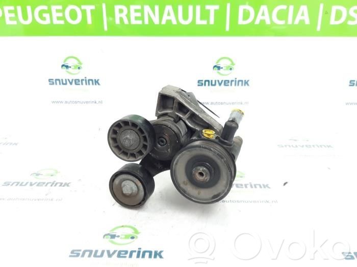 Iveco Daily 5th gen Ohjaustehostimen pumppu 