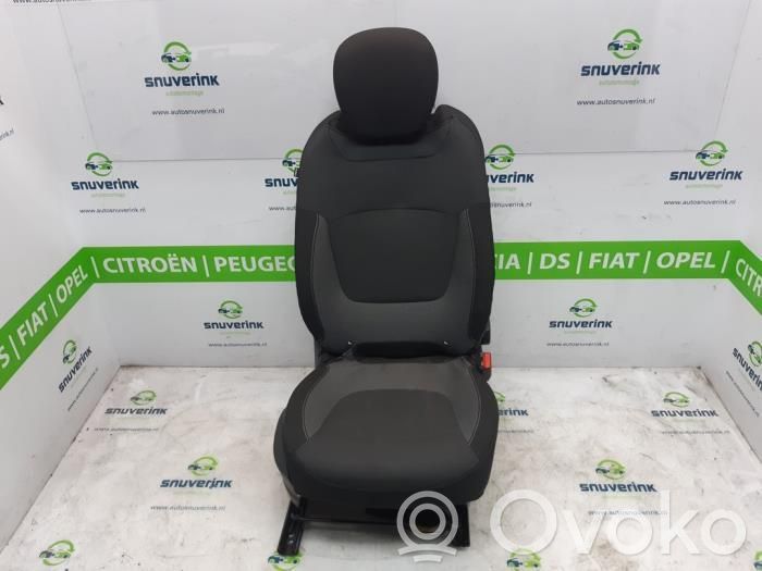 Renault Captur Etumatkustajan istuin 