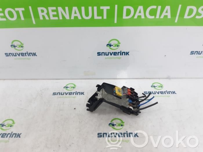 Peugeot Partner Juego de caja de fusibles 