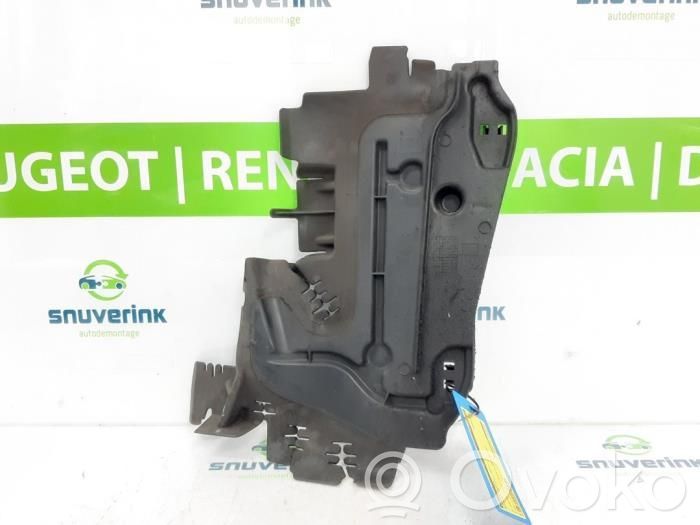 Peugeot 207 Déflecteur d'air de radiateur de refroidissement 