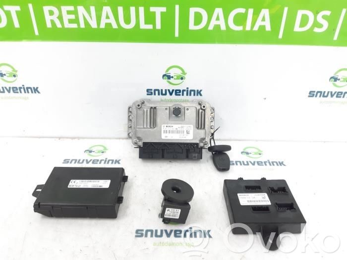 Renault Twingo III Dzinēja vadības bloks 