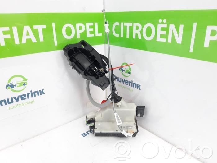 Citroen C4 II Priekšpusē slēdzene 