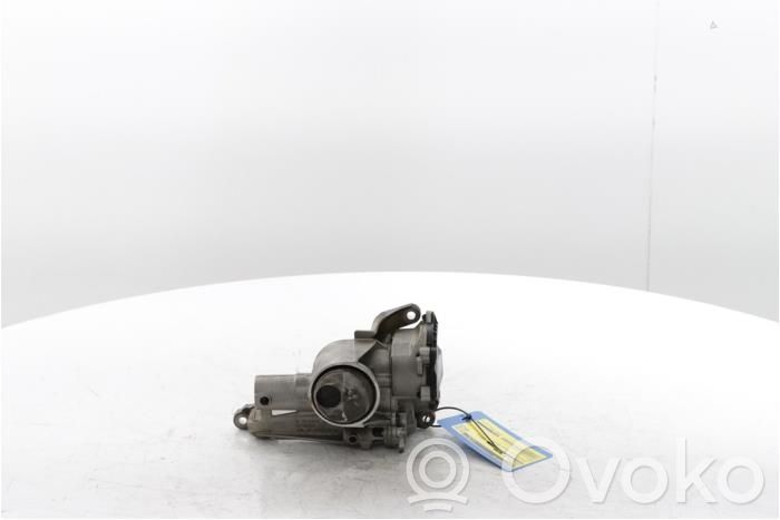 Peugeot 308cc Bomba de aceite 