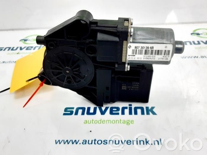 Renault Megane III Motor macara geam ușă spate 