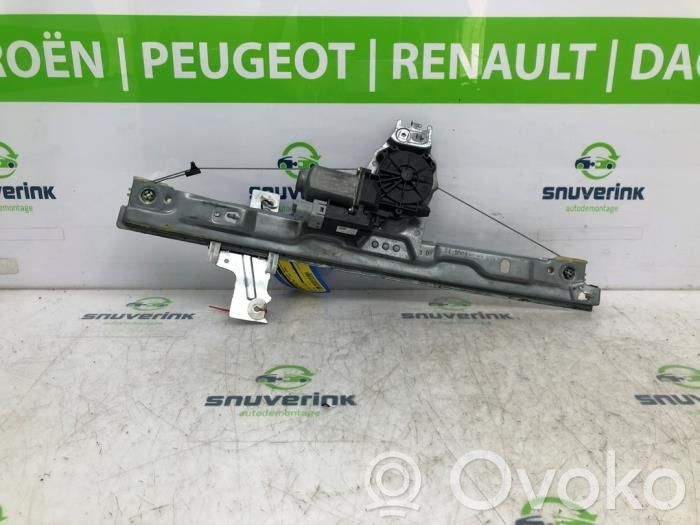 Peugeot 207 Alzacristalli elettrico della portiera anteriore 