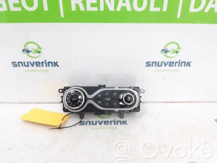 Renault Zoe Panel klimatyzacji 