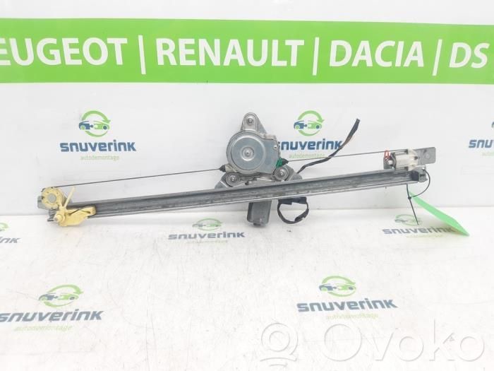 Opel Vivaro Regulador de ventanilla eléctrico de puerta delantera 