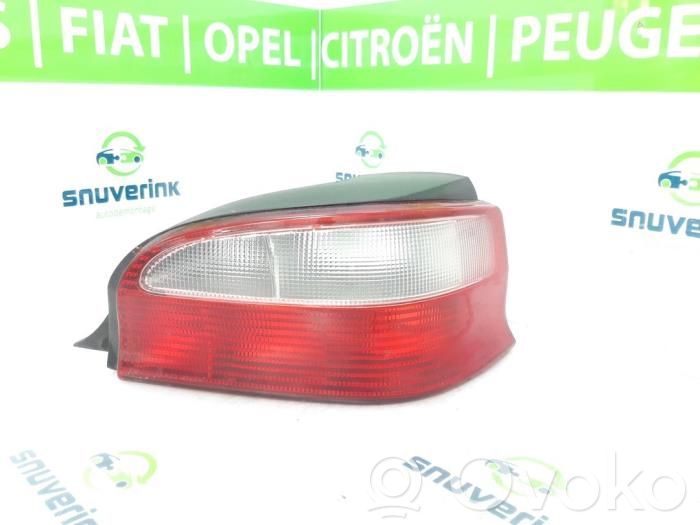 Citroen Saxo Lampă spate în caroserie 