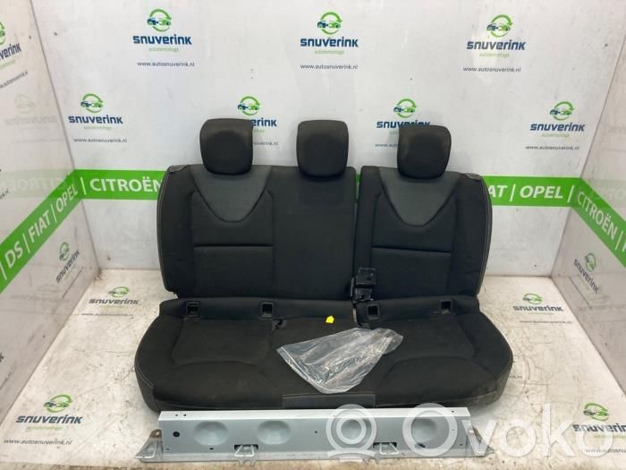 Renault Clio IV Takaistuin 