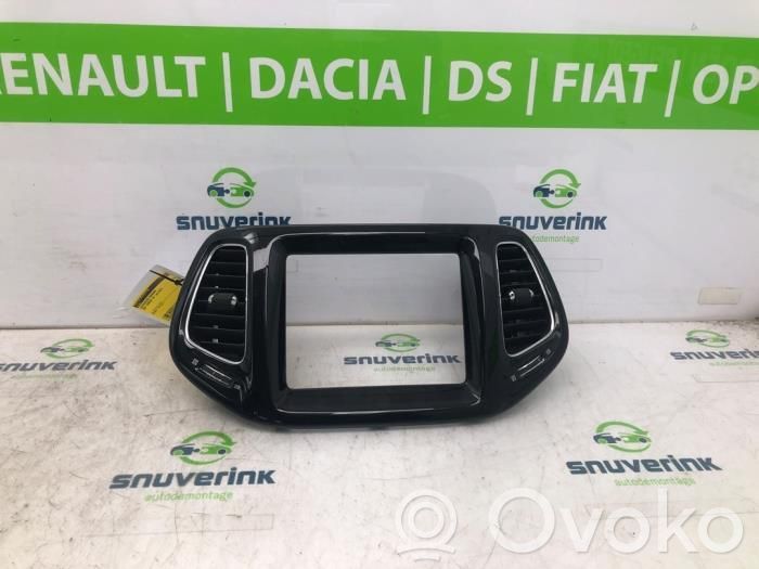 Jeep Compass Grilă ventilație centrală 