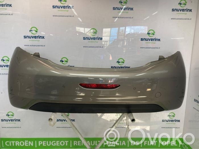 Peugeot 208 I Parachoques 