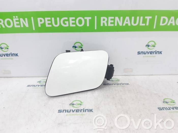 Peugeot 2008 II Sportello del serbatoio del carburante 