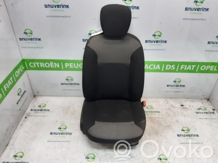Dacia Lodgy Etumatkustajan istuin 