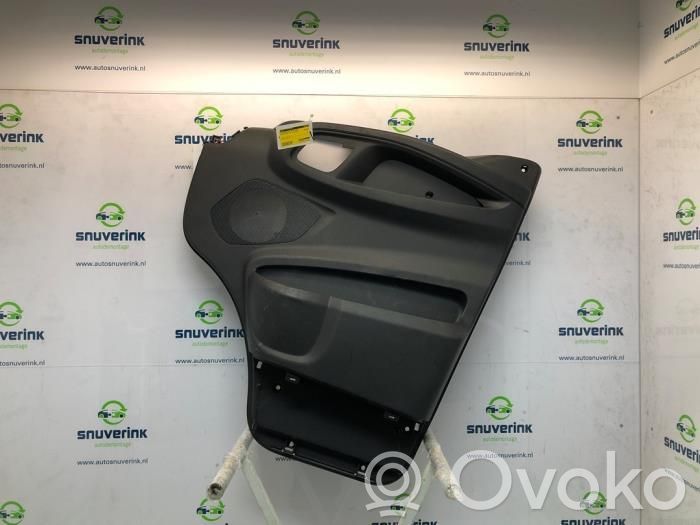 Iveco Daily 5th gen Etuoven verhoilu 