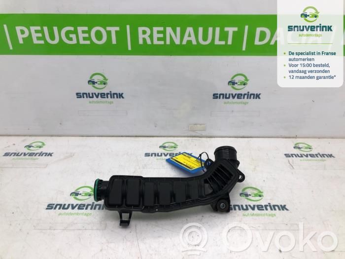 Peugeot 208 II Furtun/conductă intercooler