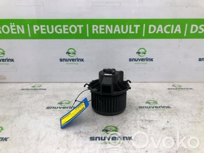 Peugeot Boxer Lämmittimen puhallin 